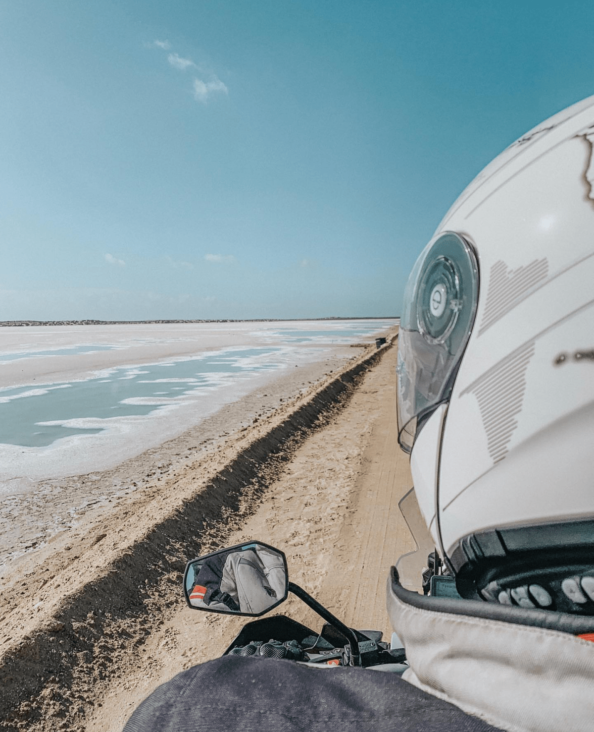  Salt flats of Guerro Negro 