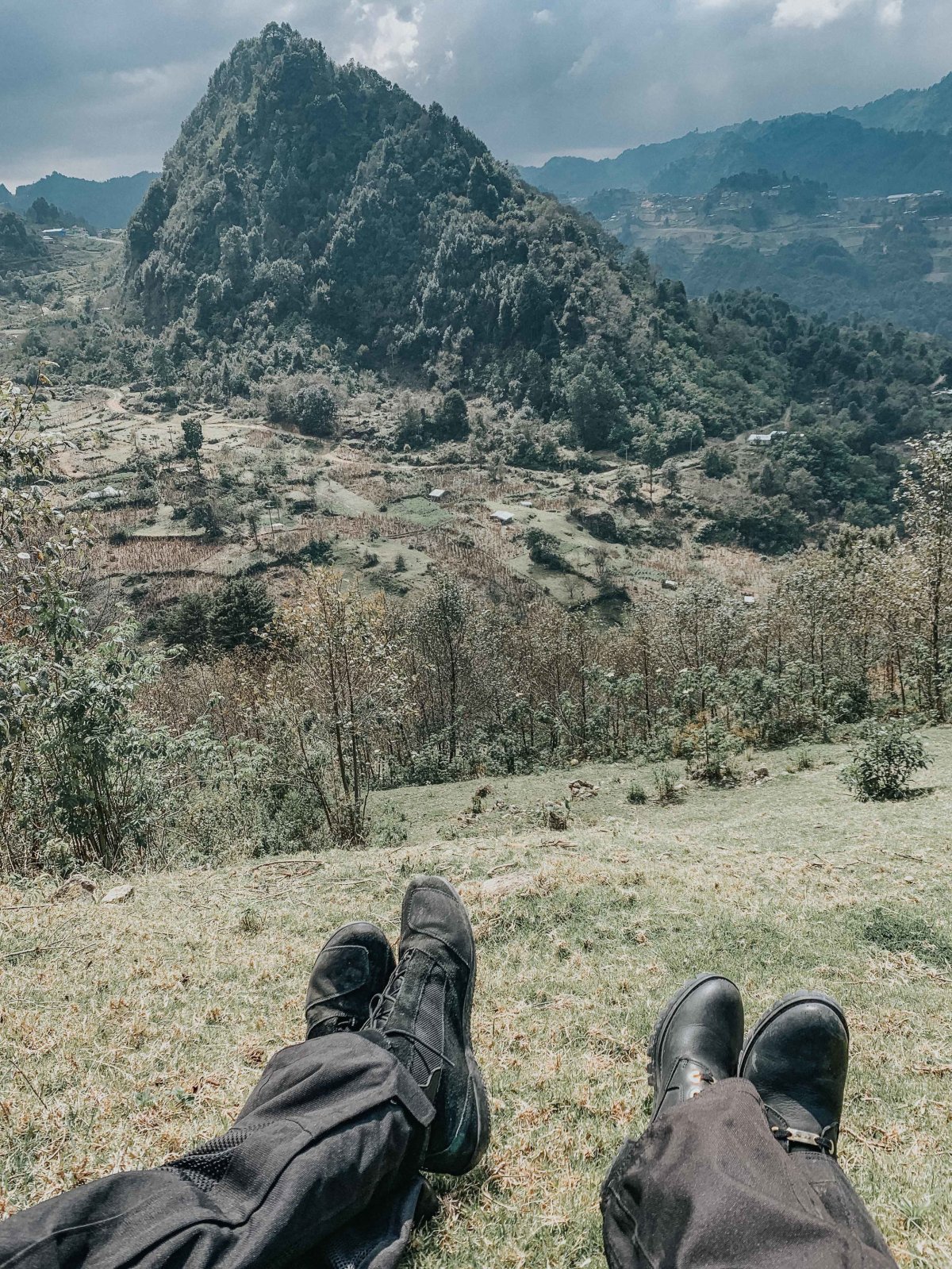  Lunch on the vista after deciding we needed to turn back to San Cristobal. 